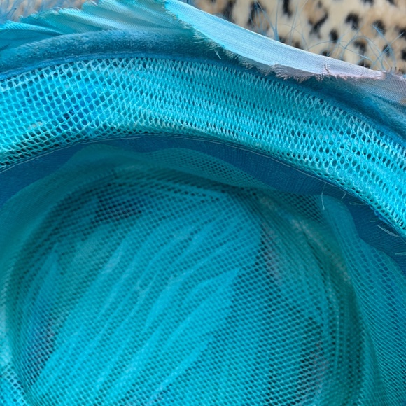 Vintage Silk Fabric Hat with Marabou Feathers Bright Blue - Picture 11 of 12
